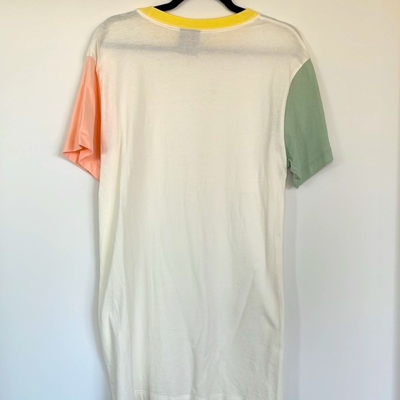 Nike Sportswear Women's Swoosh Dress - Picture 4 of 4